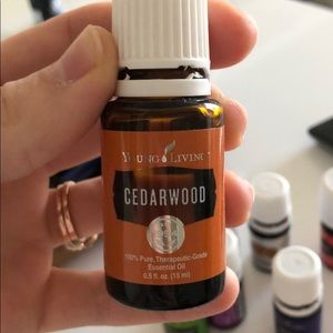 Young living cedar wood 15ml